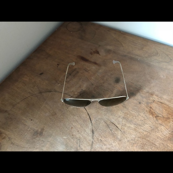 Ray Ban Aviators - Picture 4 of 5